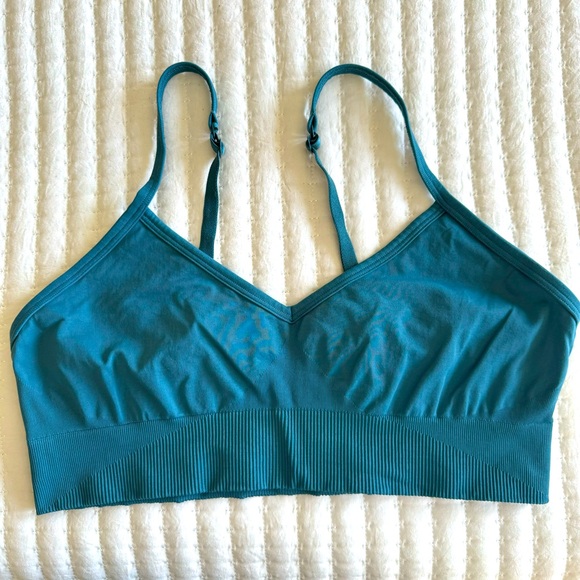lululemon athletica Other - EUC Ebb to Street Bra C/D